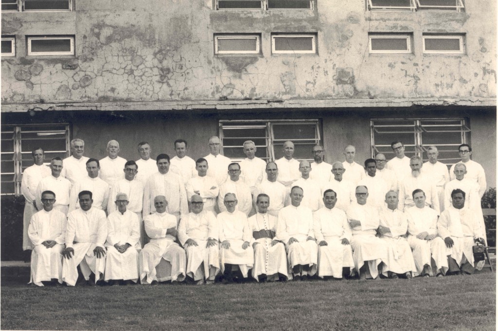 Jesuits attending the first Micronesia regional Jesuit planning meeting in 1968.